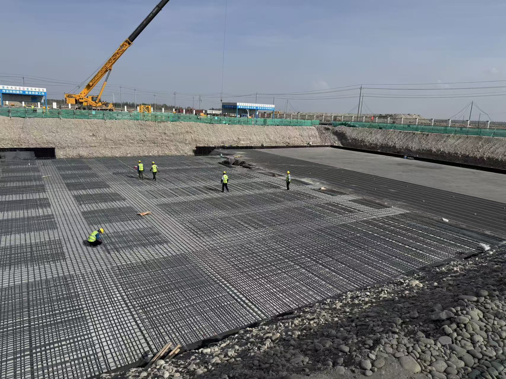 尊龙凯z6mg官网喀什供水厂项目：坚守一线！打造经得起磨练的水务工程